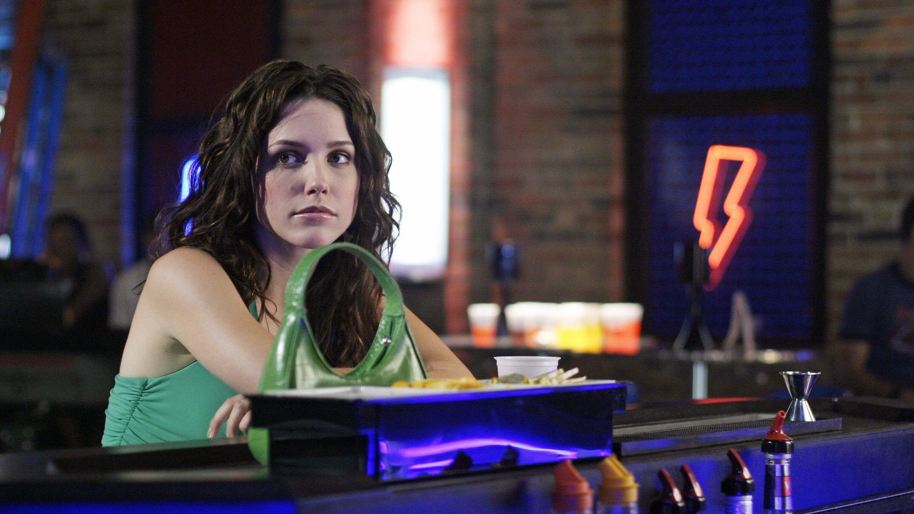Backdrop poster for One Tree Hill (2003)