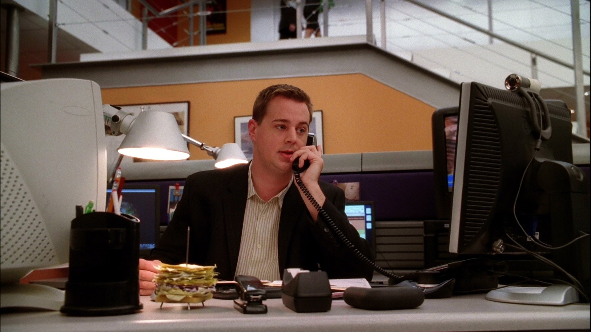 Backdrop poster for NCIS (2003)