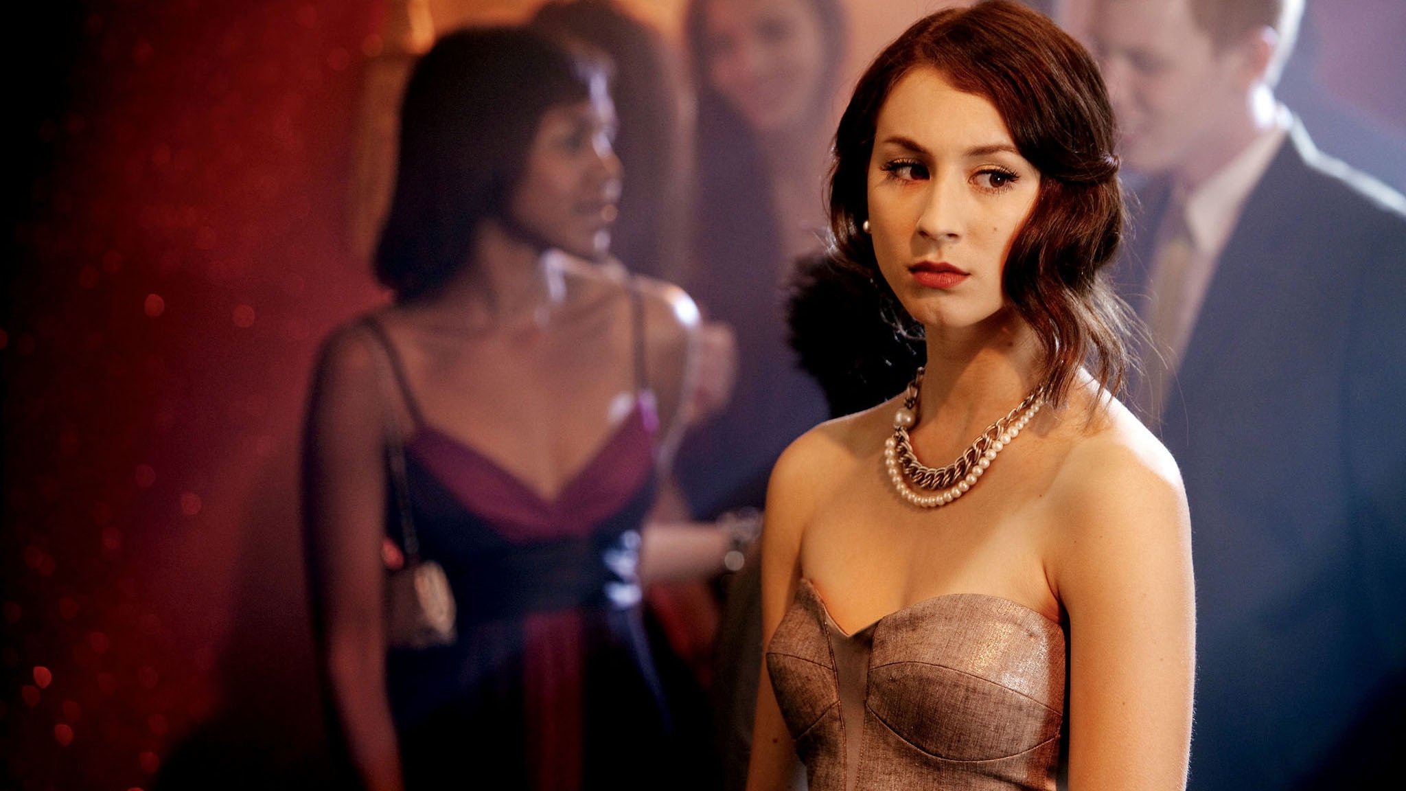 Backdrop poster for Pretty Little Liars (2010)