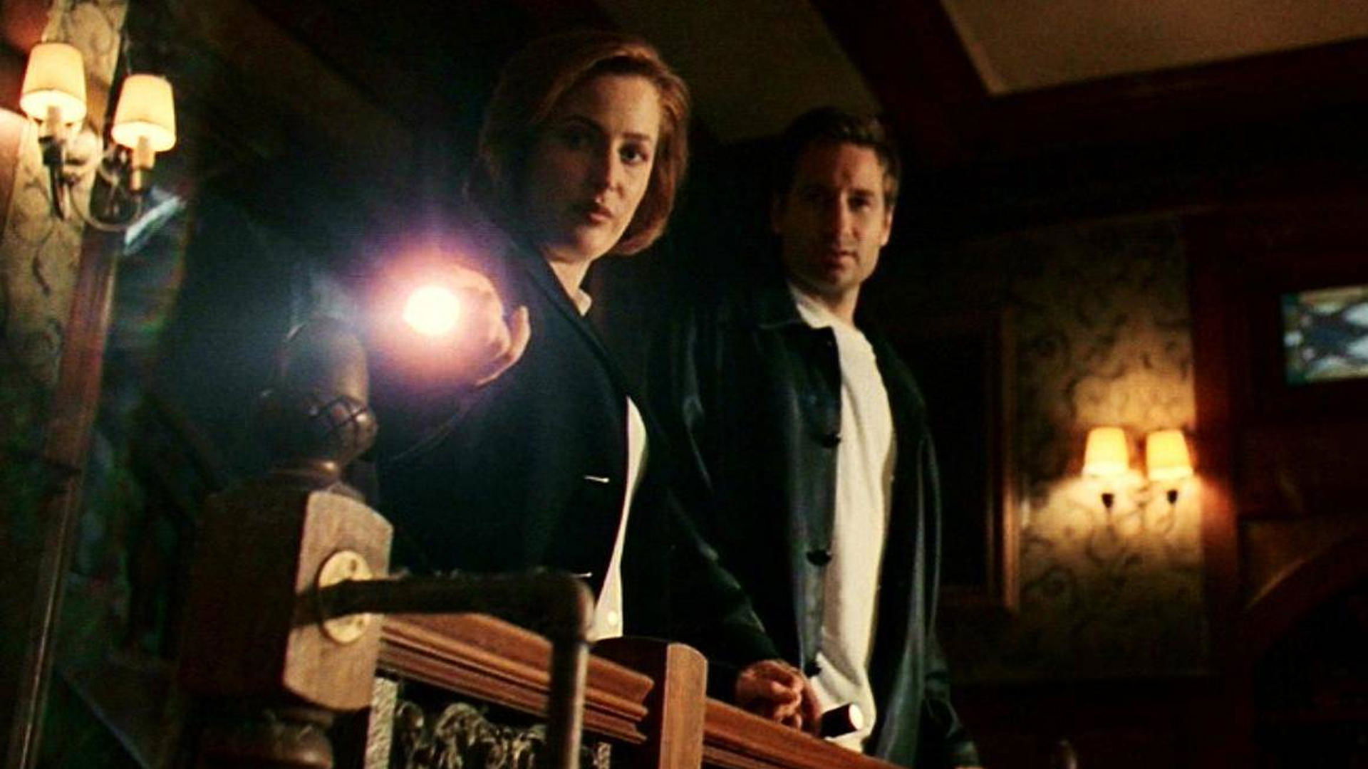 Backdrop poster for The X-Files (1993)