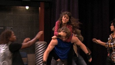 Backdrop poster for Victorious (2010)
