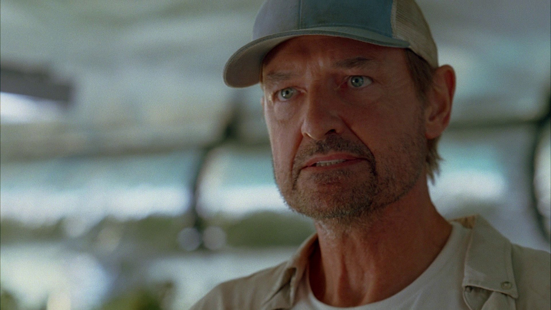Backdrop poster for Lost (2004)
