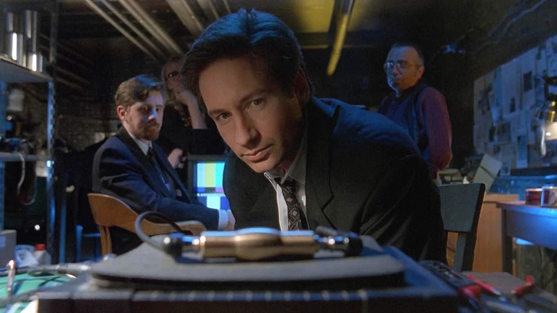 Backdrop poster for The X-Files (1993)