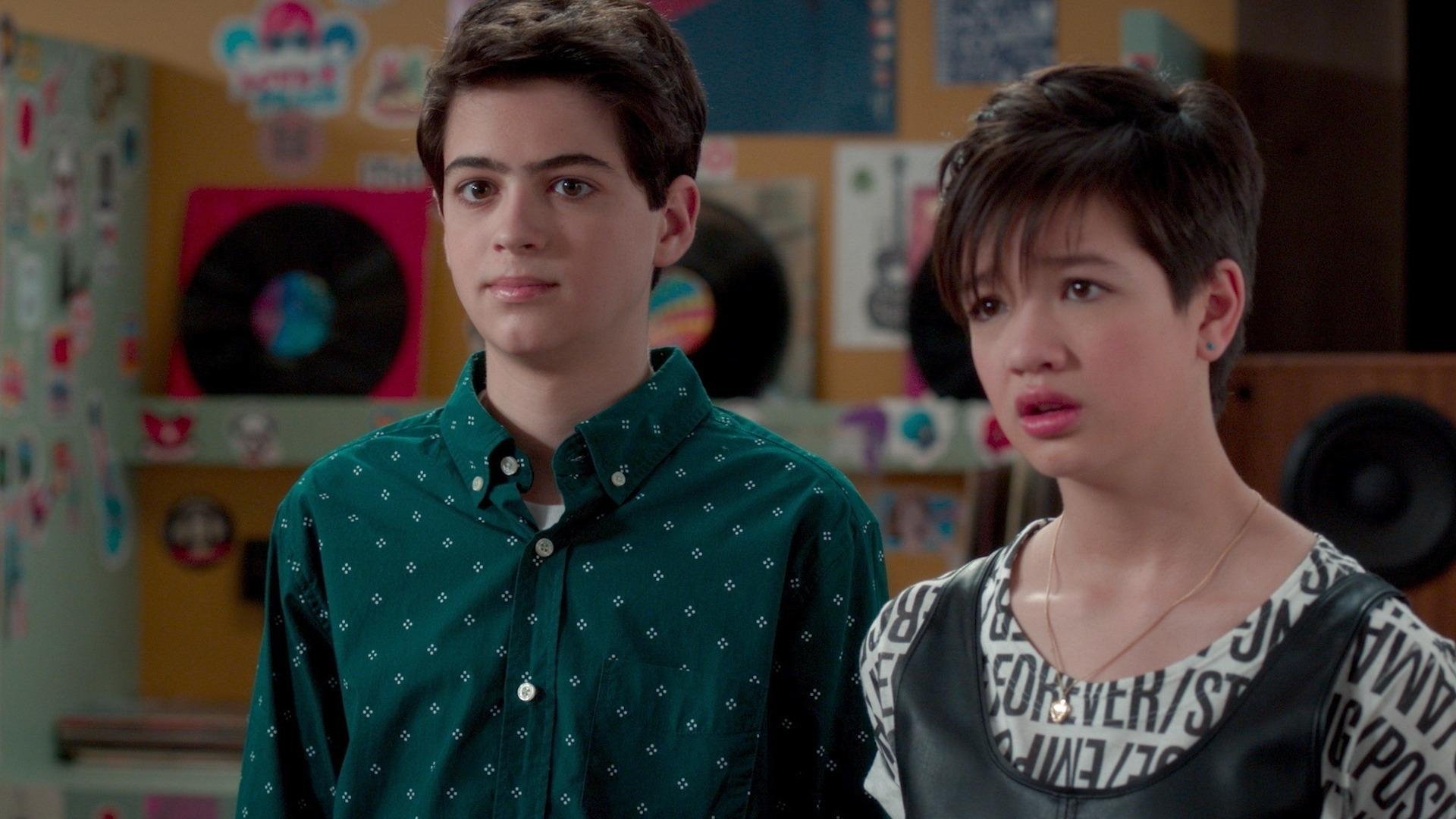 Backdrop poster for Andi Mack (2017)