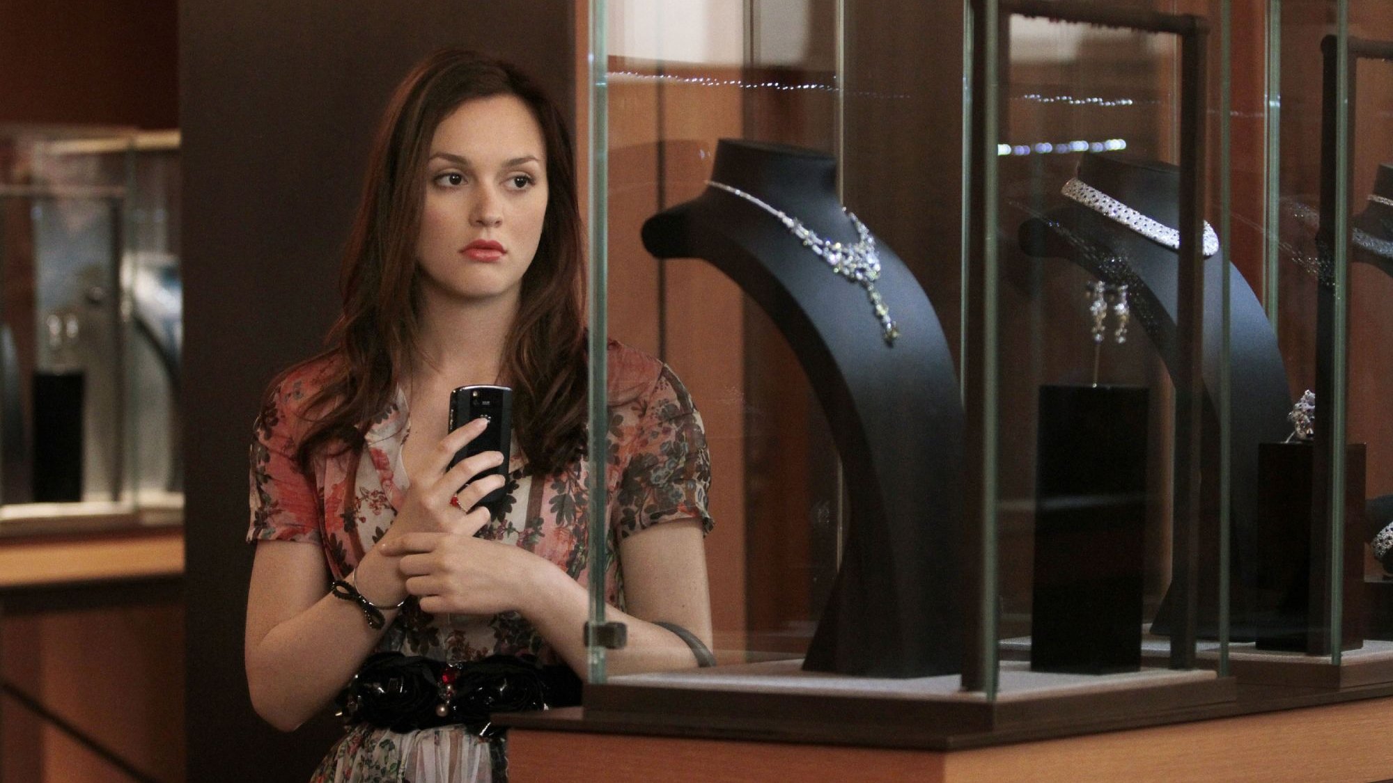 Backdrop poster for Gossip Girl (2007)
