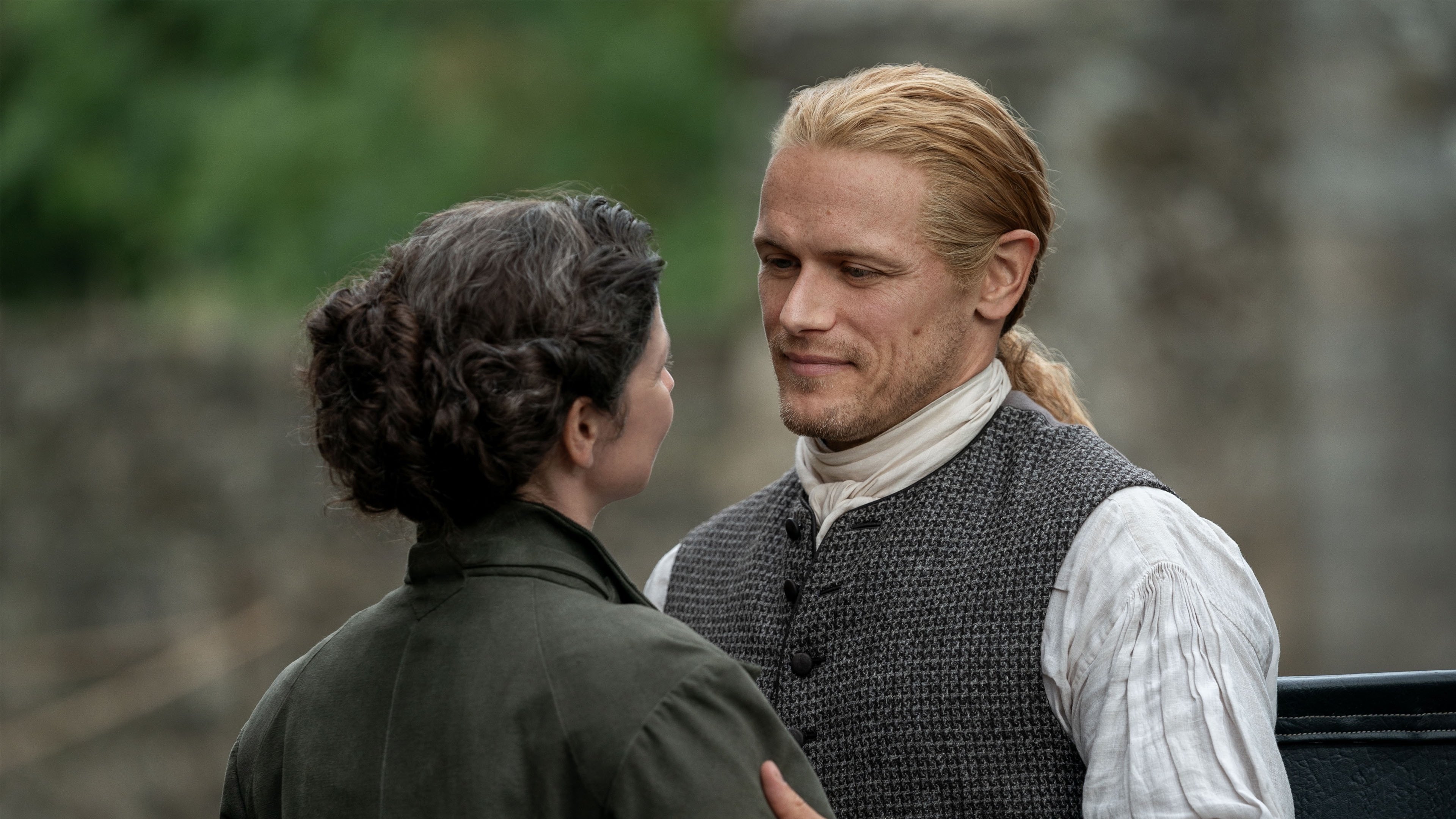 Backdrop poster for Outlander (2014)