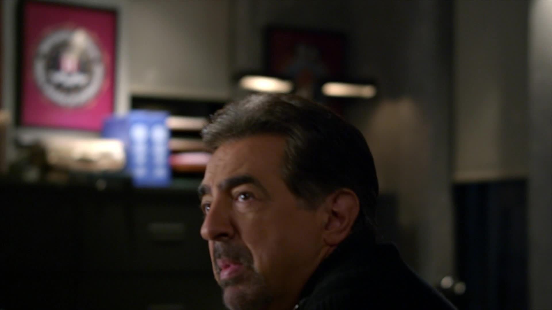 Backdrop poster for Criminal Minds (2005)