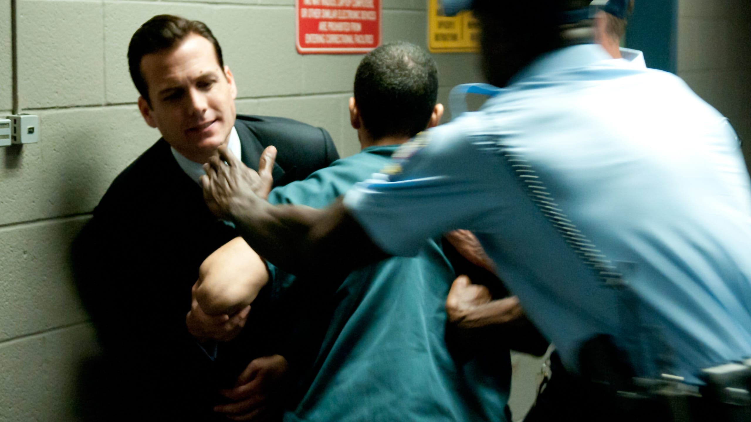 Backdrop poster for Suits (2011)