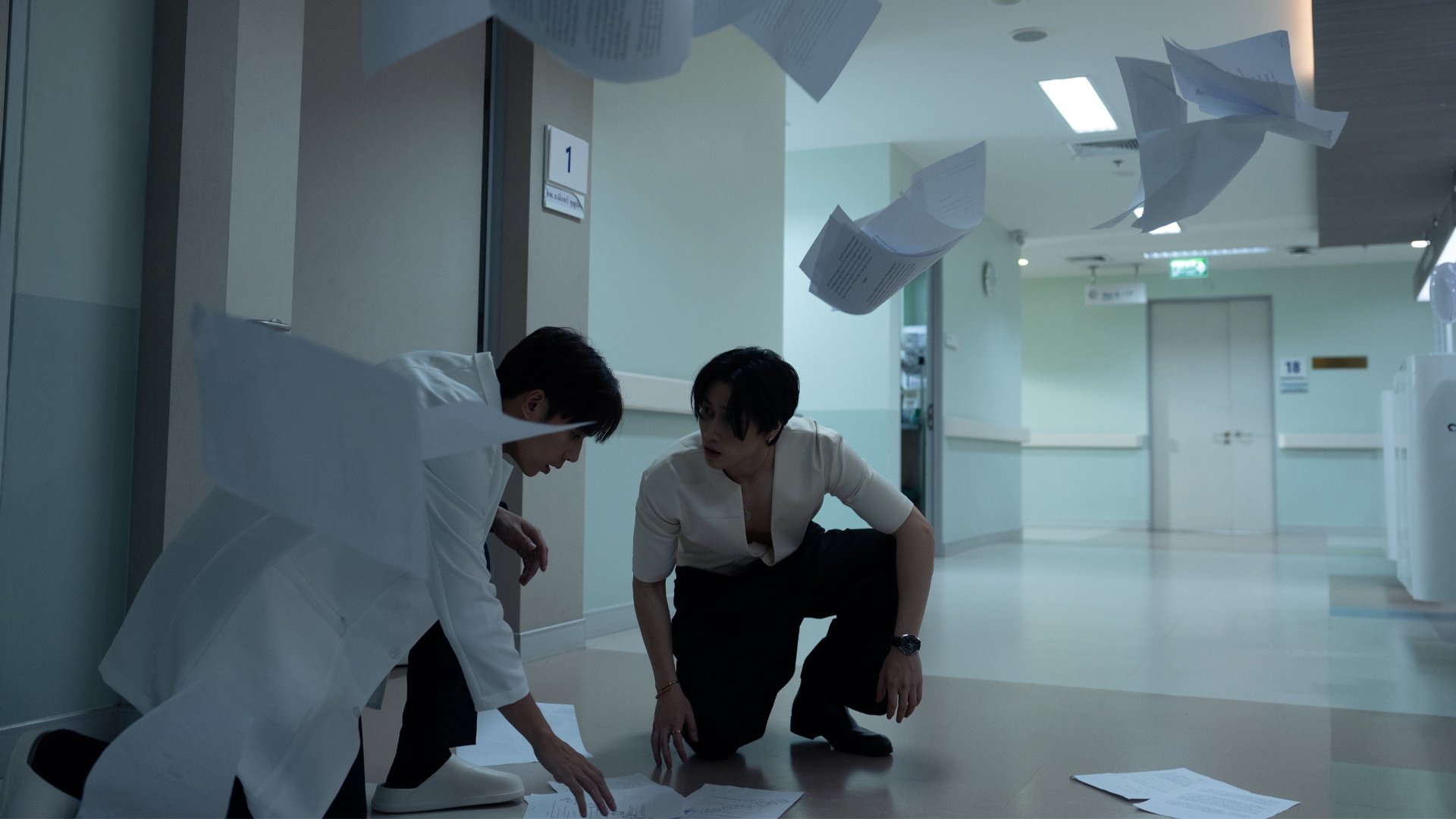Backdrop poster for 4MINUTES (2024)
