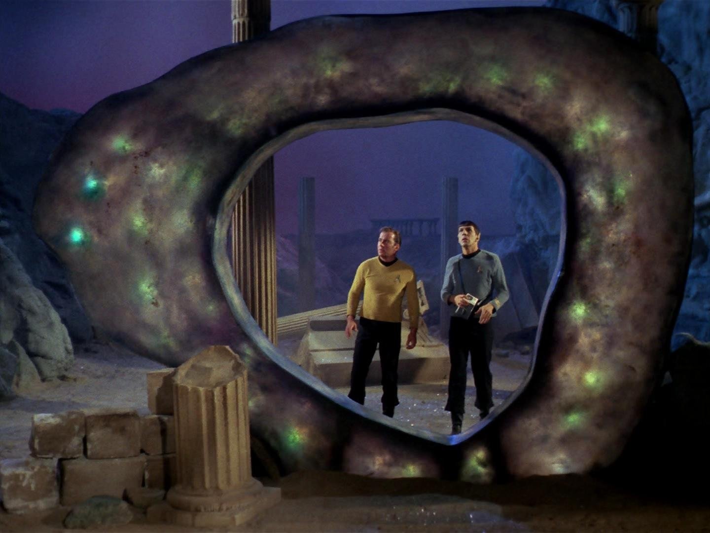 Backdrop poster for Star Trek (1966)