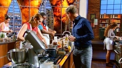 Backdrop poster for MasterChef (2010)