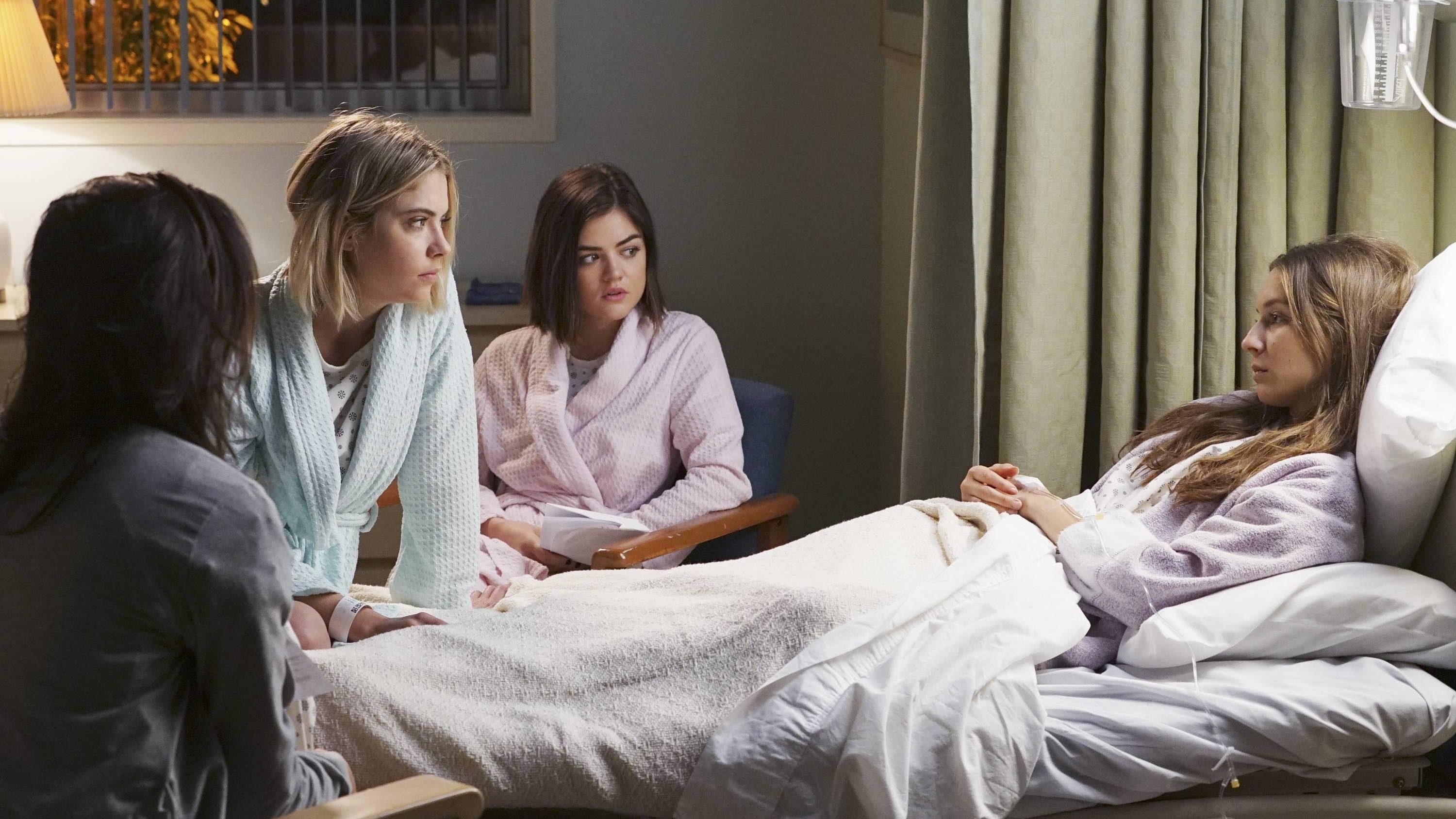 Backdrop poster for Pretty Little Liars (2010)