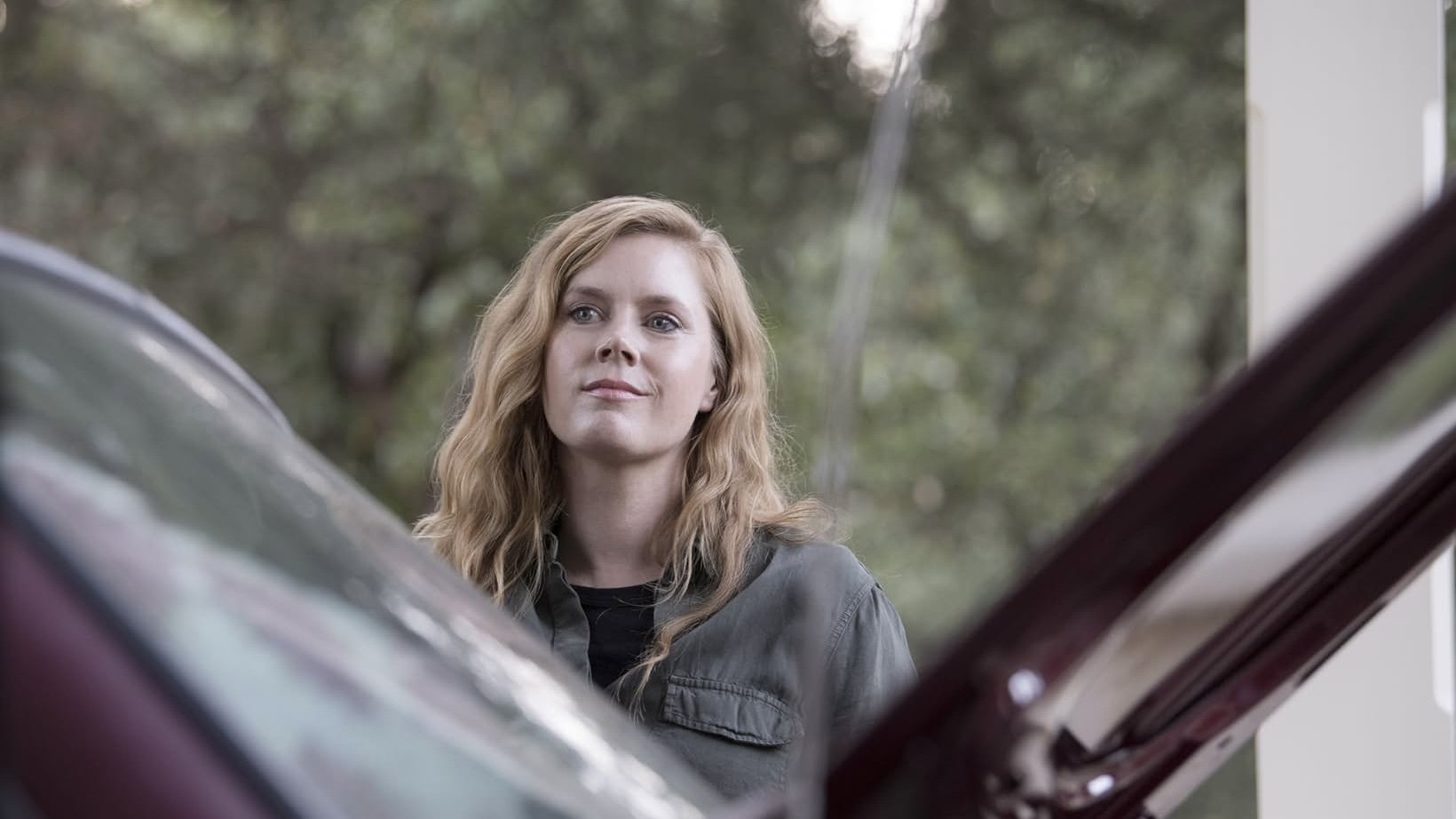 Backdrop poster for Sharp Objects (2018)
