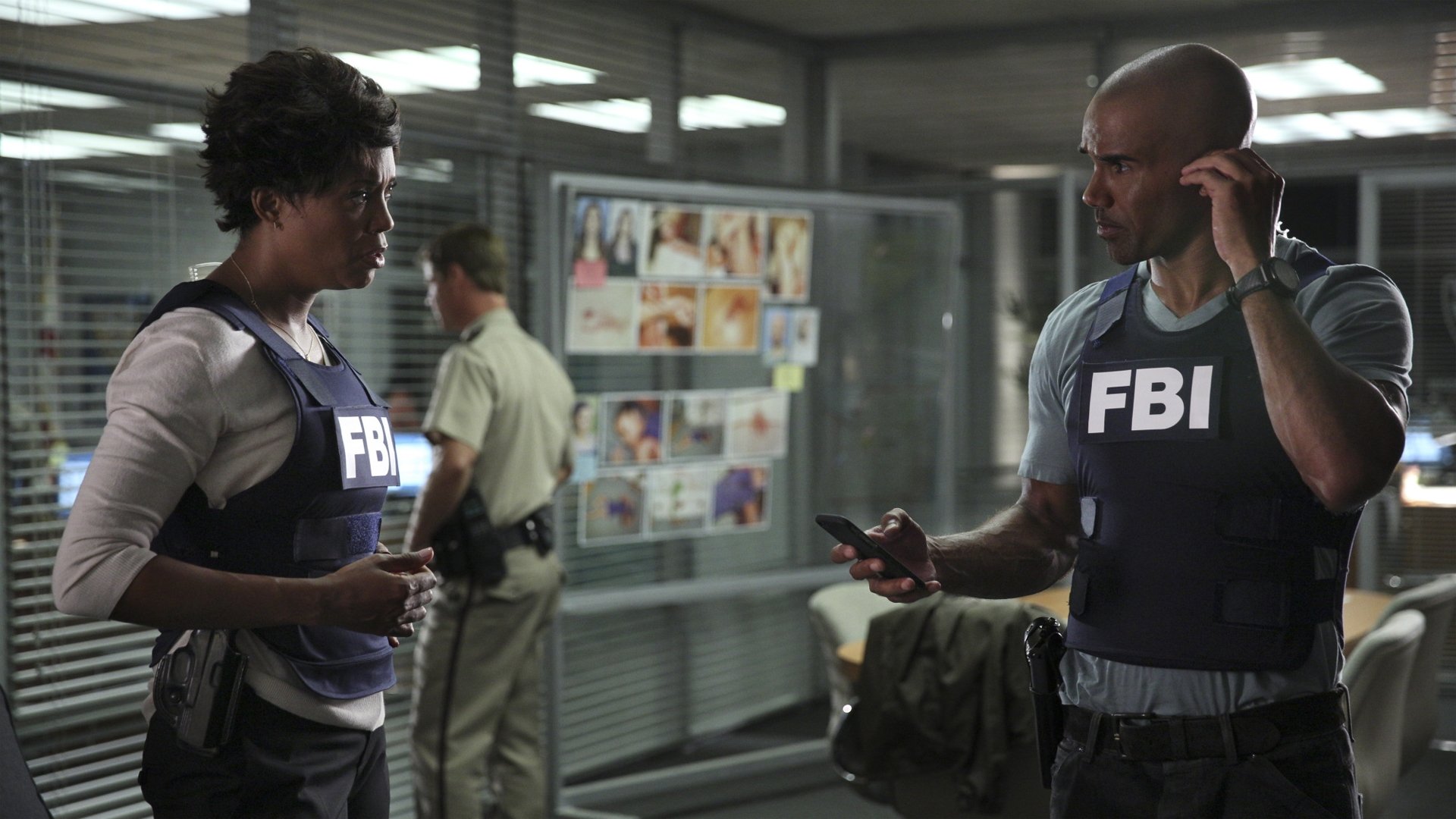 Backdrop poster for Criminal Minds (2005)
