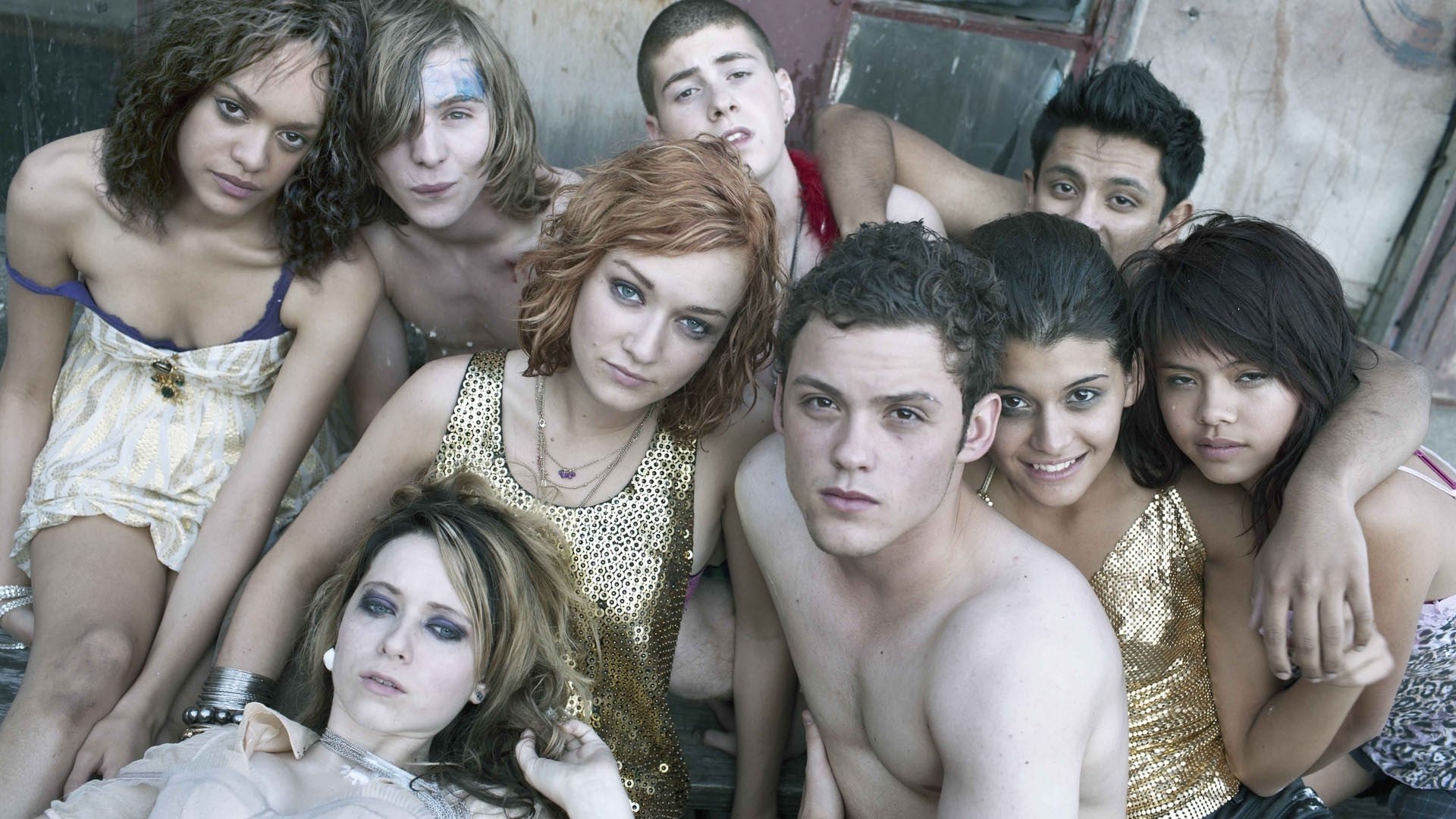 Backdrop poster for Skins (2011)