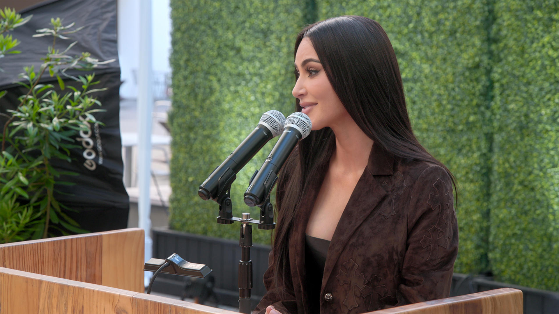 Backdrop poster for The Kardashians (2022)