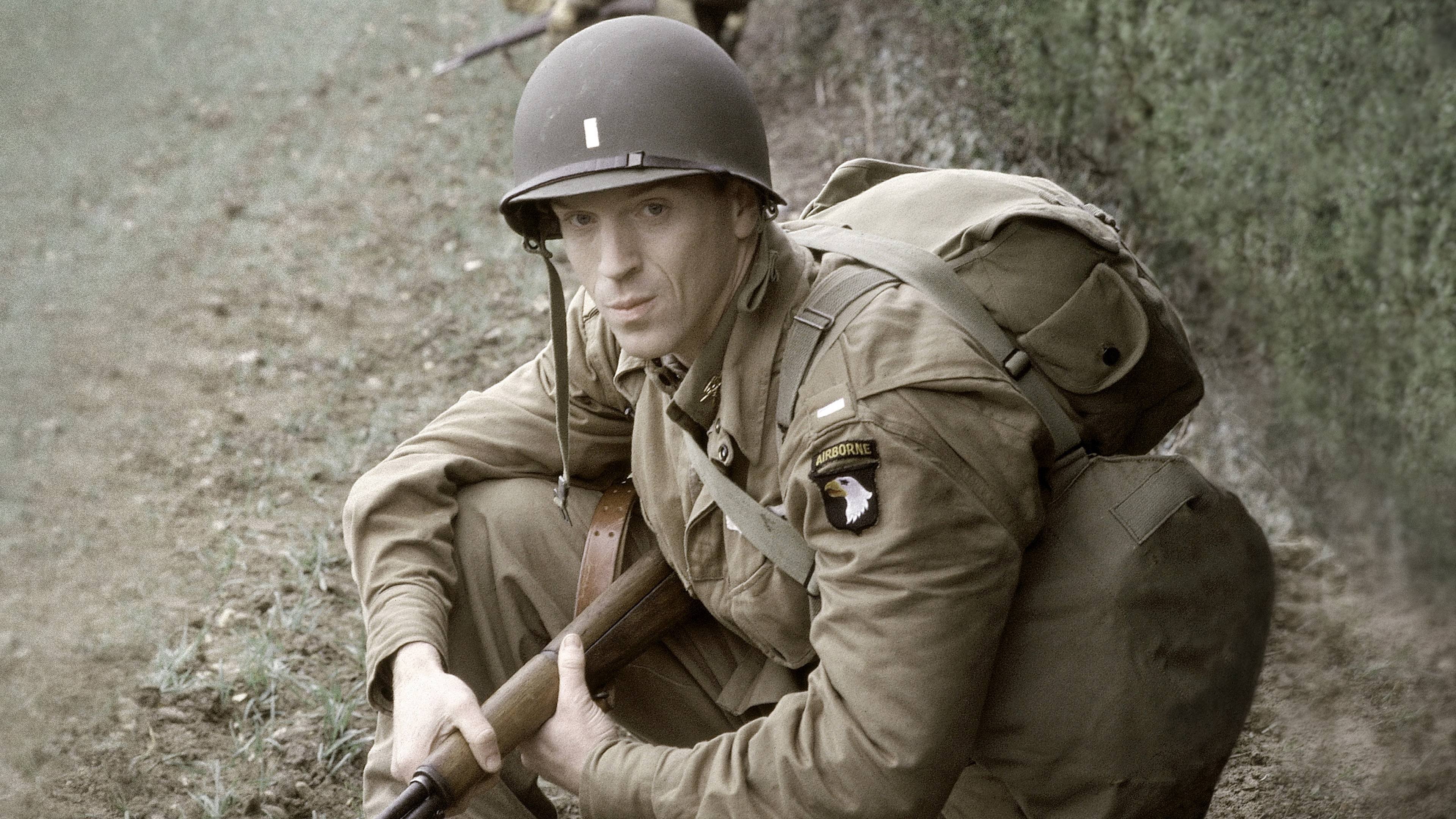 Backdrop poster for Band of Brothers (2001)