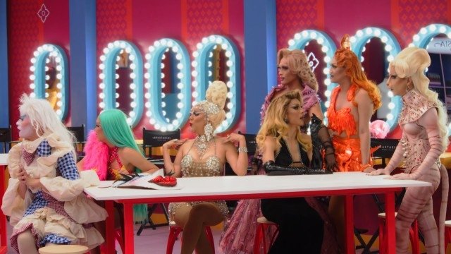 Backdrop poster for Drag Race Thailand (2018)