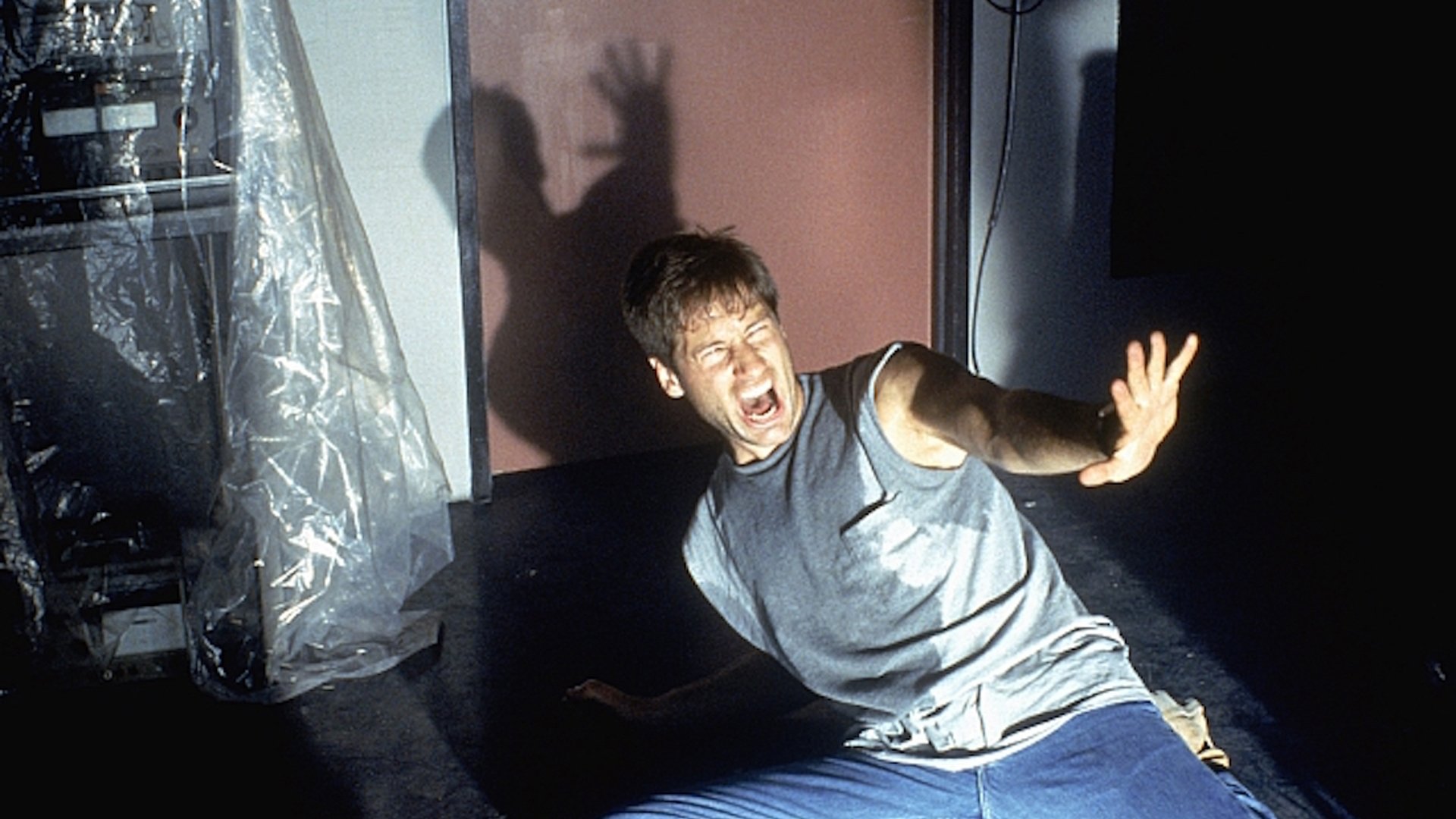 Backdrop poster for The X-Files (1993)