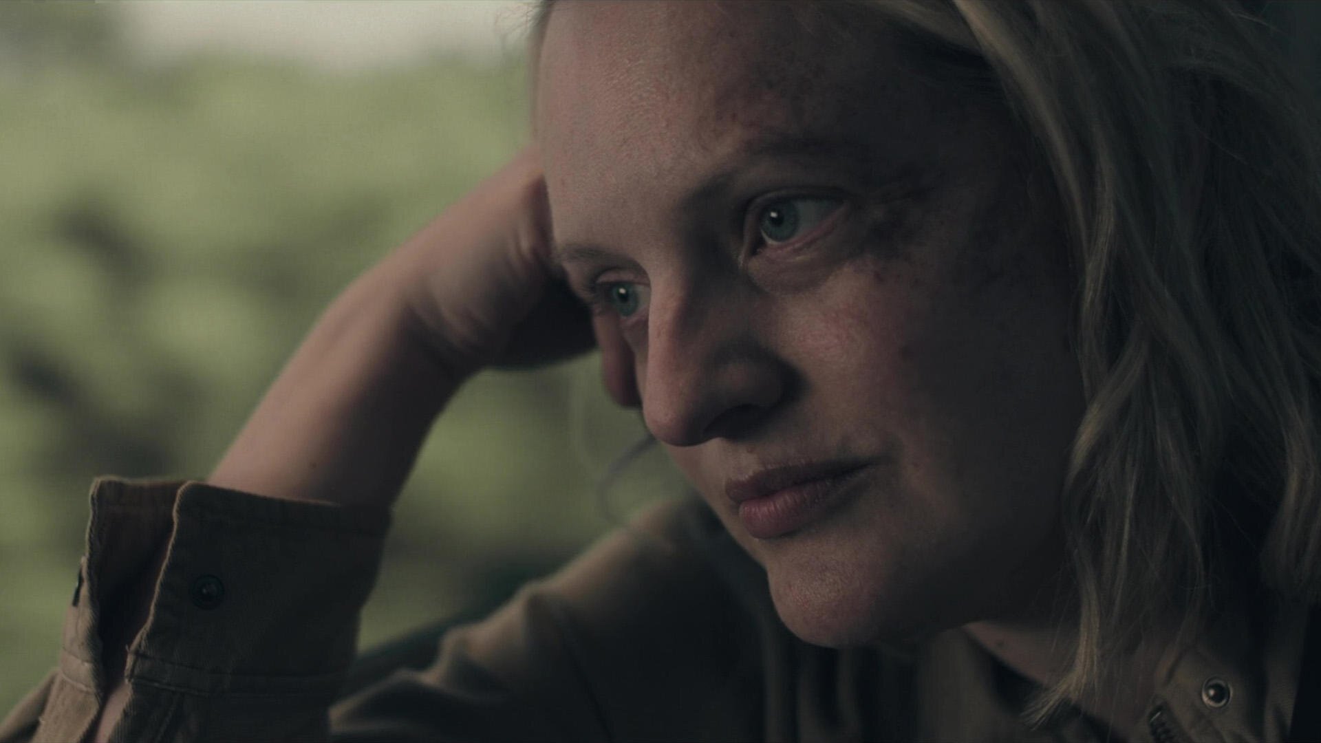 Backdrop poster for The Handmaid's Tale (2017)
