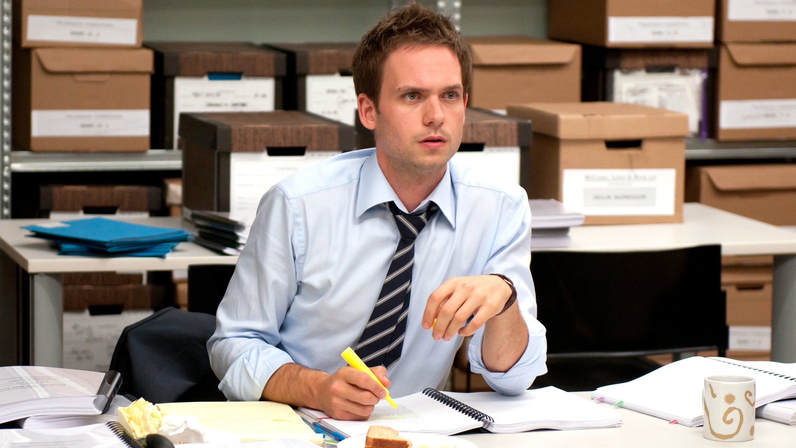 Backdrop poster for Suits (2011)