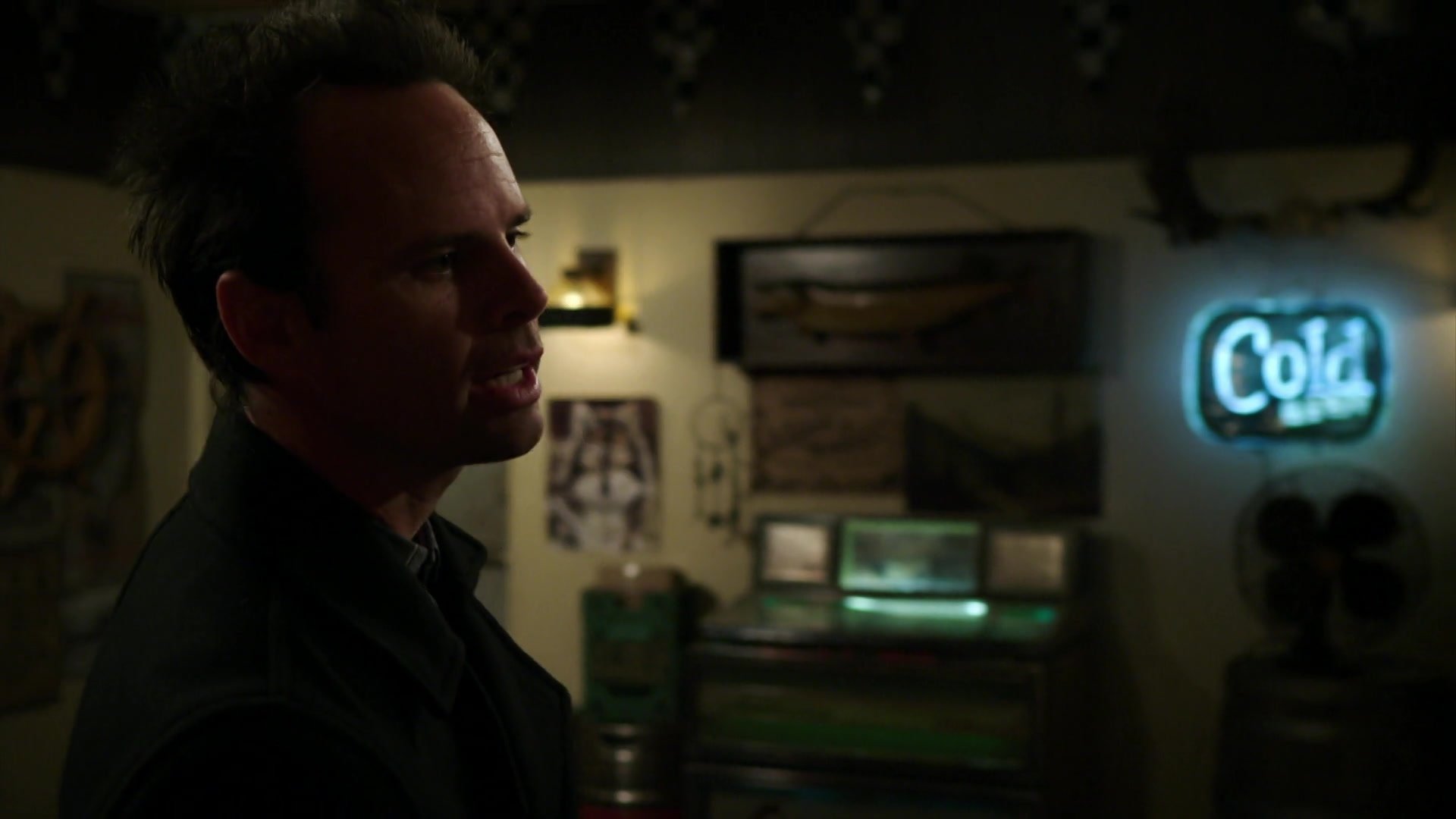 Backdrop poster for Justified (2010)