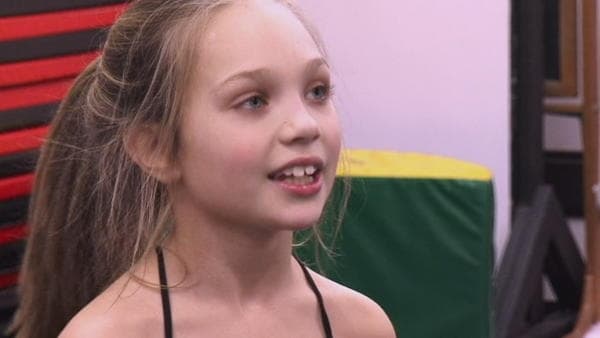 Backdrop poster for Dance Moms (2011)