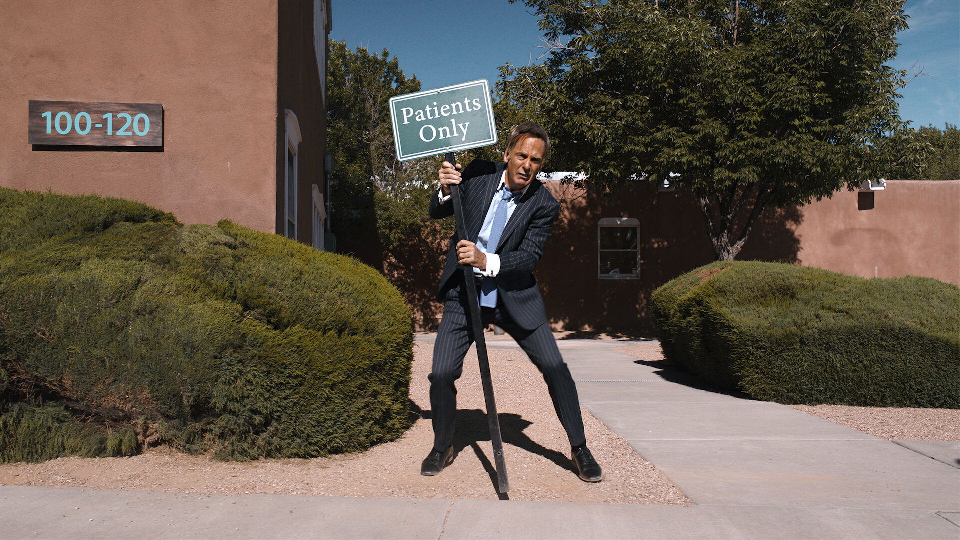Backdrop poster for Better Call Saul (2015)