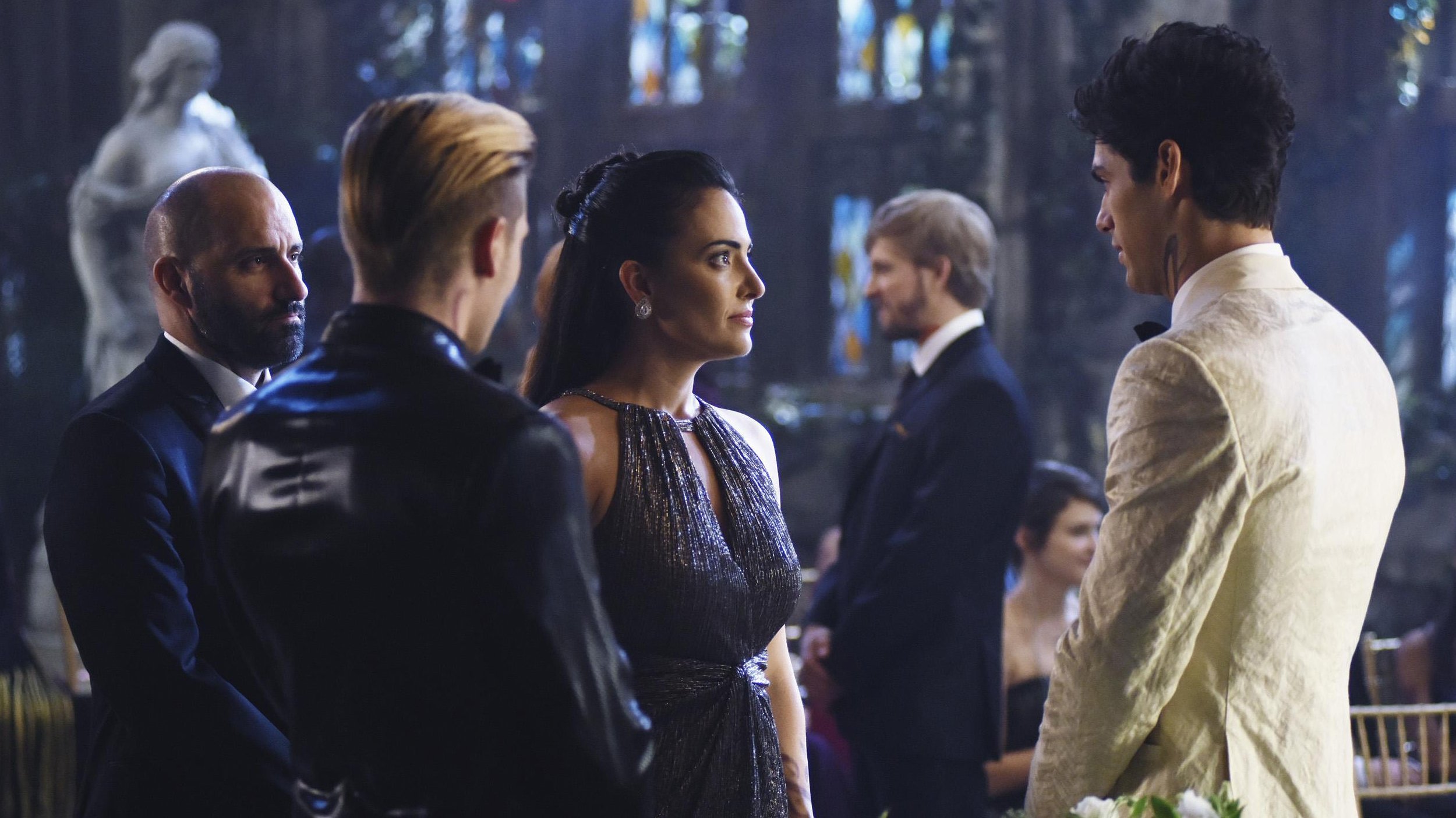 Backdrop poster for Shadowhunters (2016)