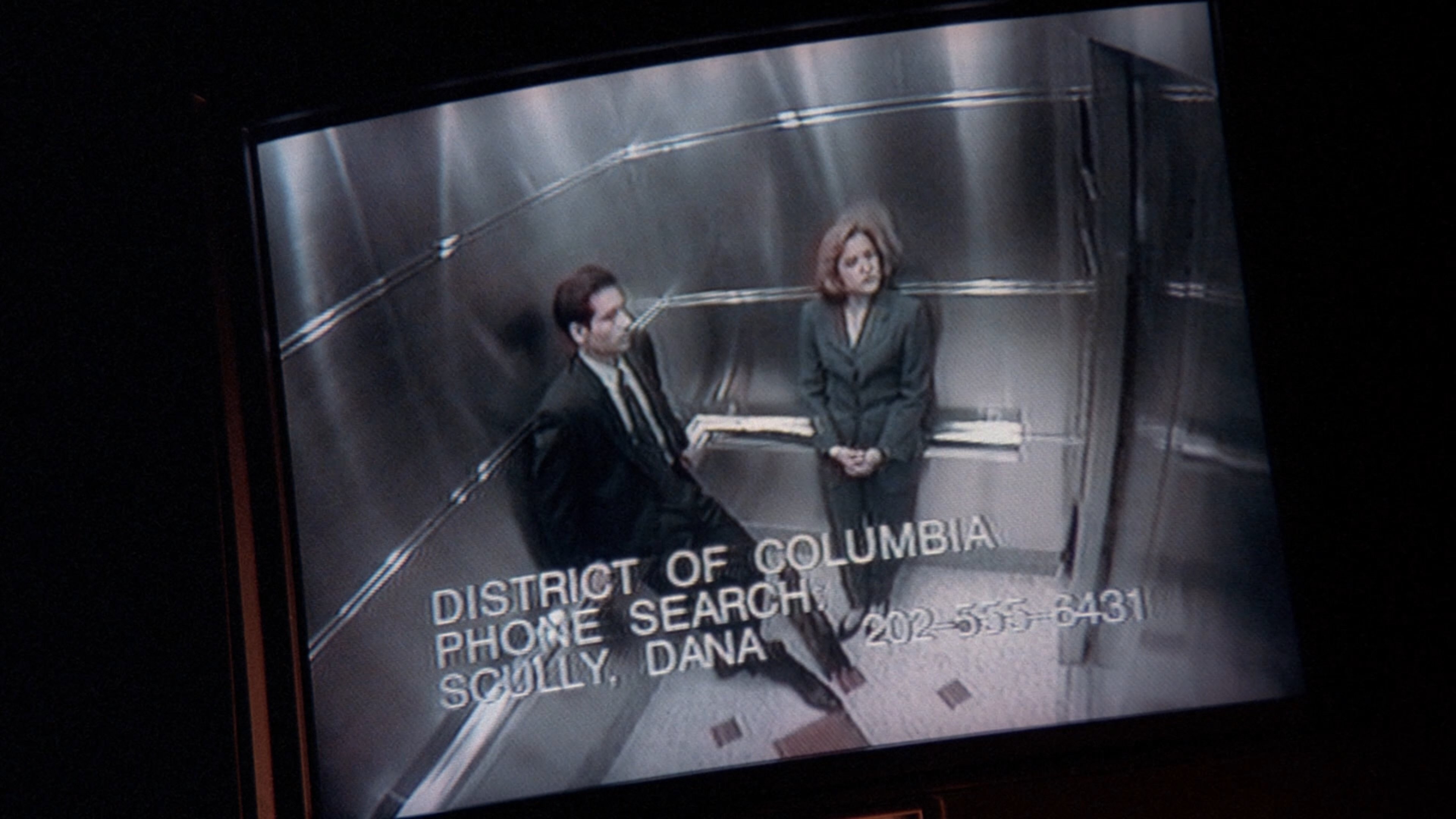 Backdrop poster for The X-Files (1993)