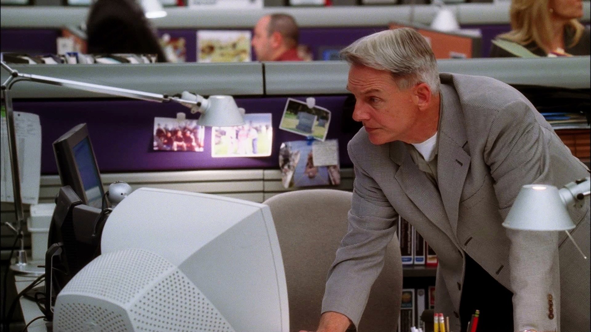Backdrop poster for NCIS (2003)