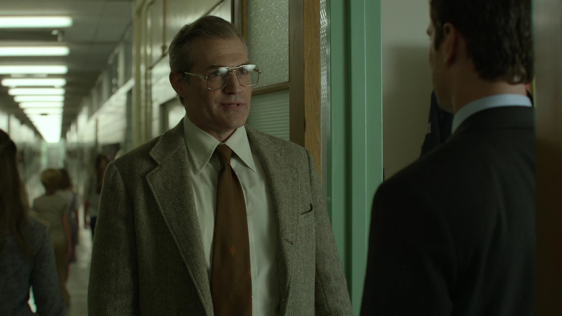 Backdrop poster for MINDHUNTER (2017)