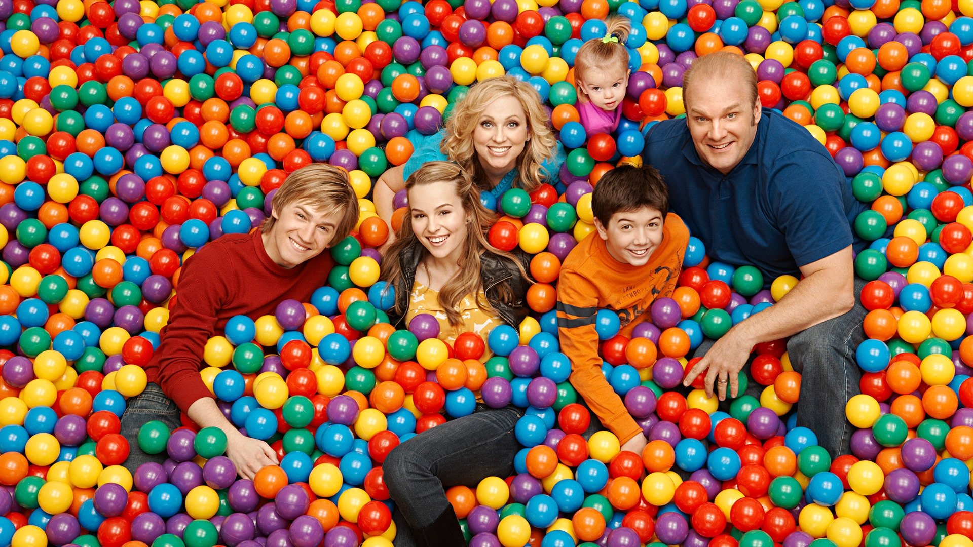 Backdrop poster for Good Luck Charlie (2010)