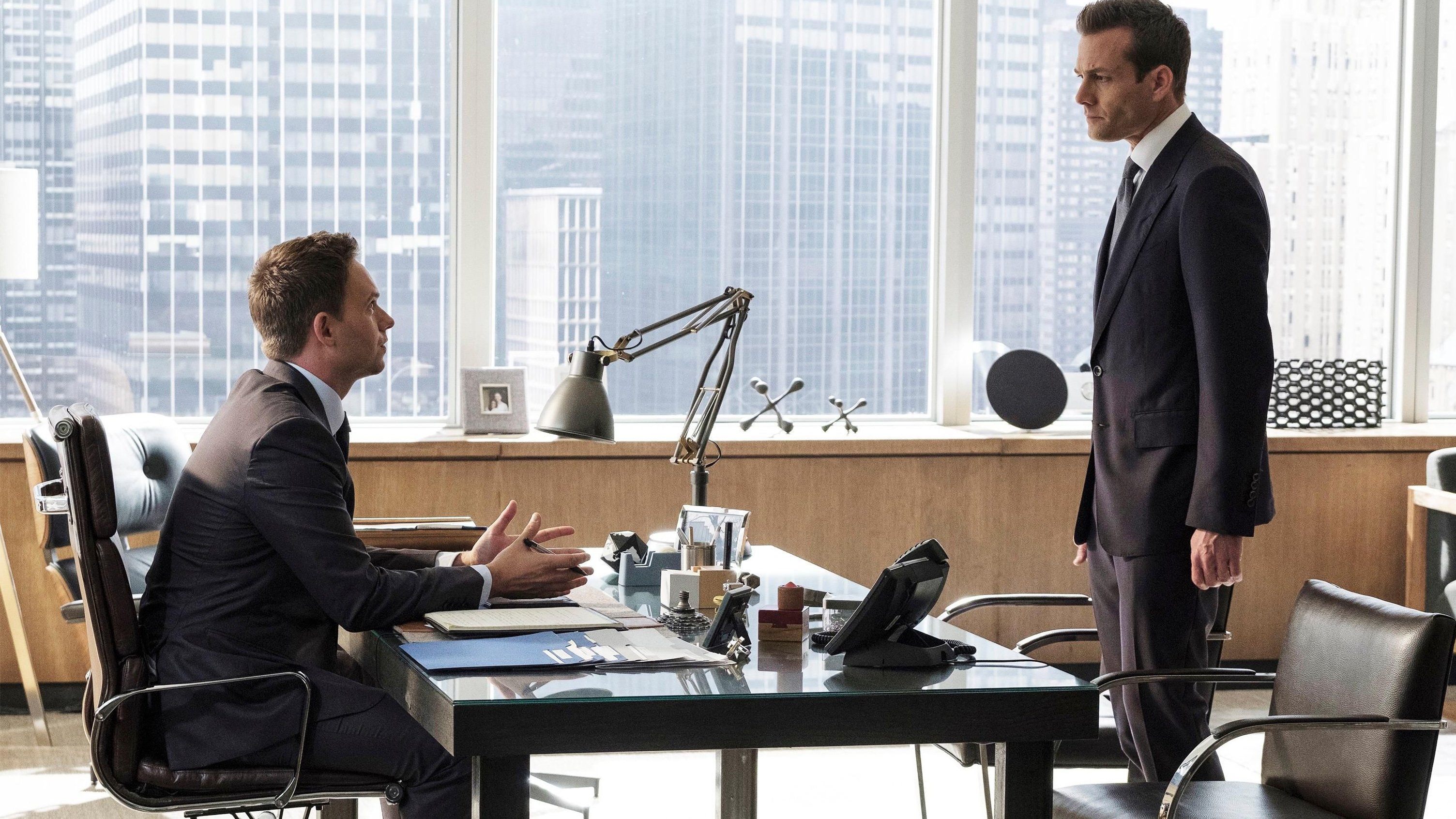 Backdrop poster for Suits (2011)
