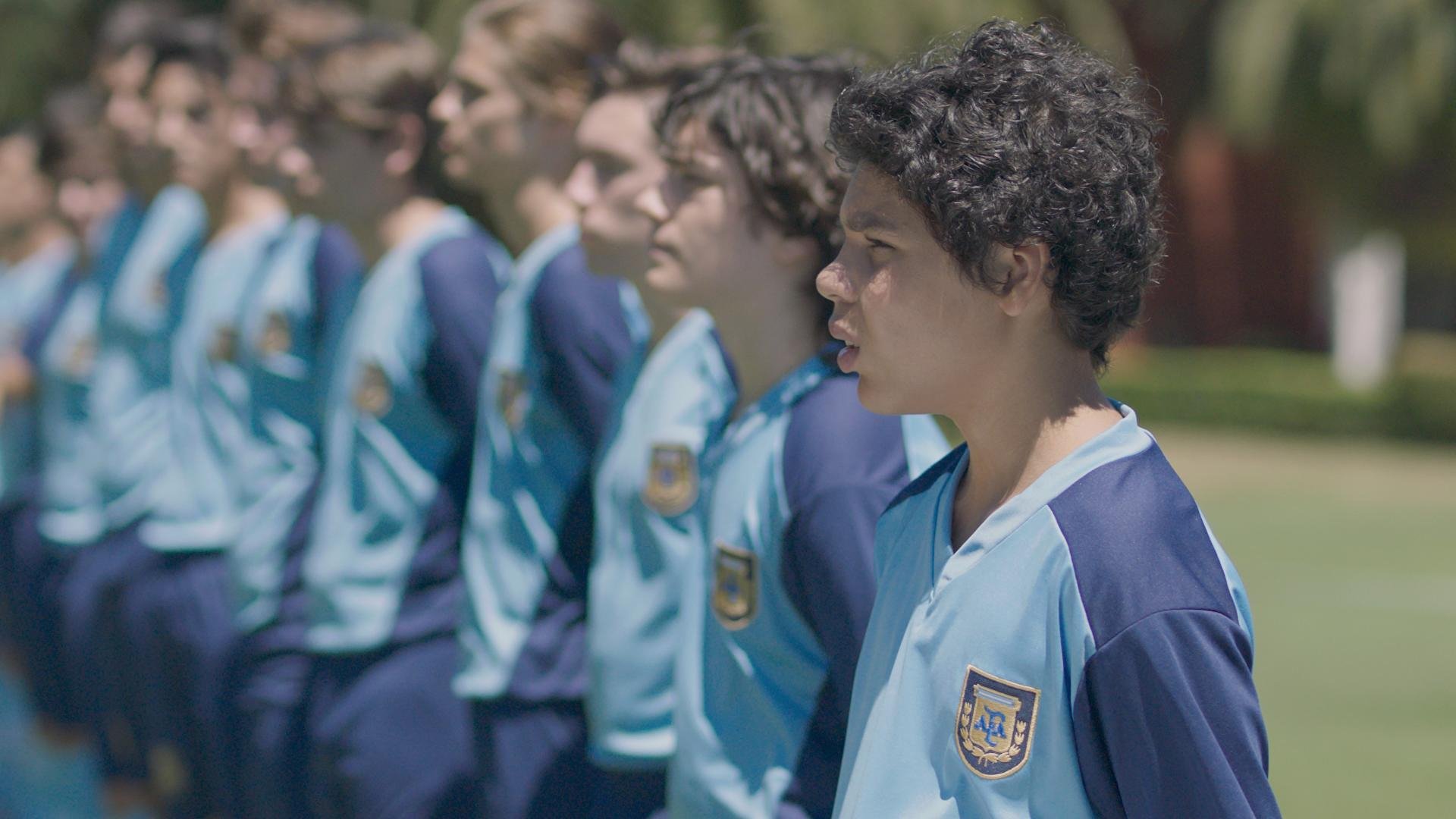 Backdrop poster for Apache: The Life of Carlos Tevez (2019)