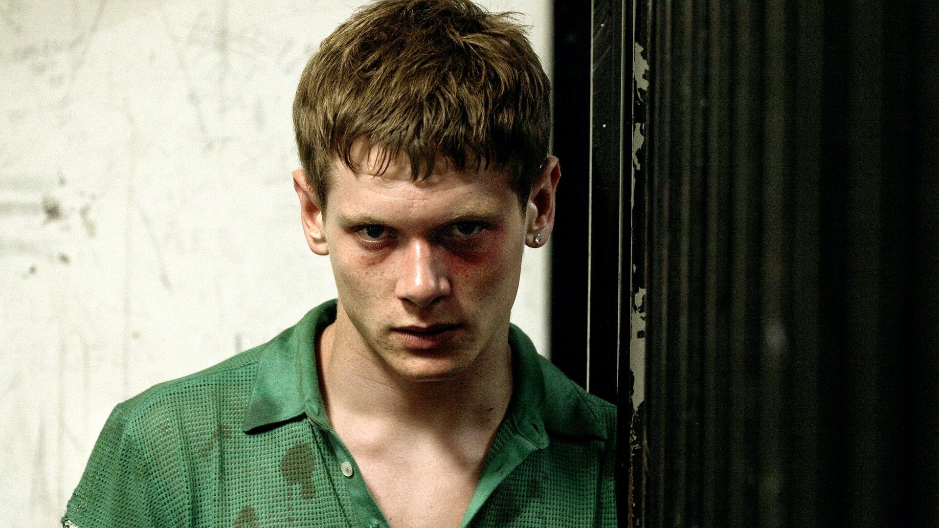 Backdrop poster for Skins (2007)
